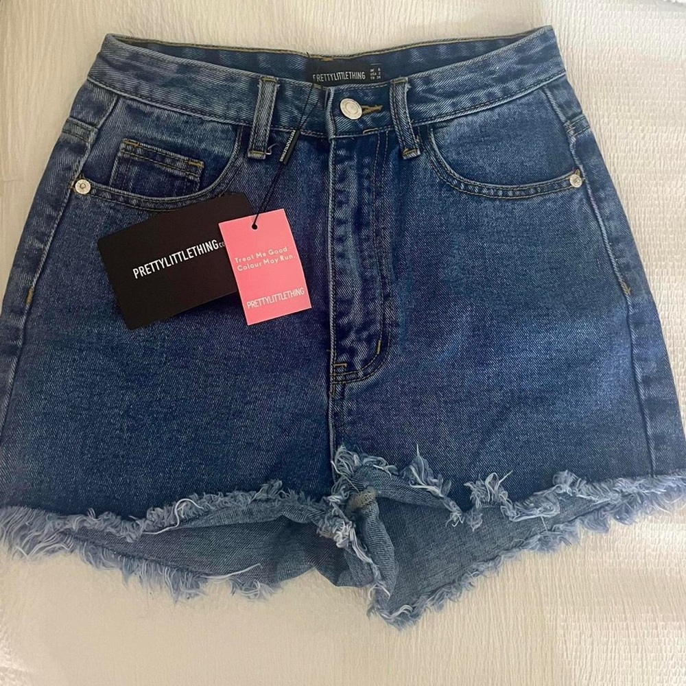 NWT Pretty Little Thing Denim Shorts